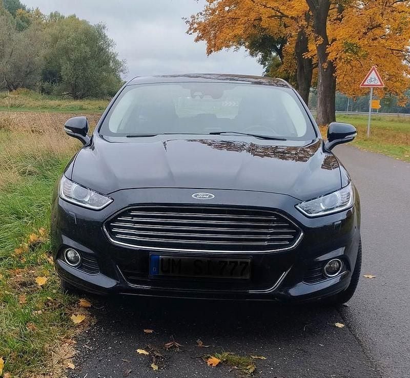 Schwarz Gebraucht 2019 Ford Mondeo Titanium Kombi | 12.600 € (Guter Preis) - Bild 1/4