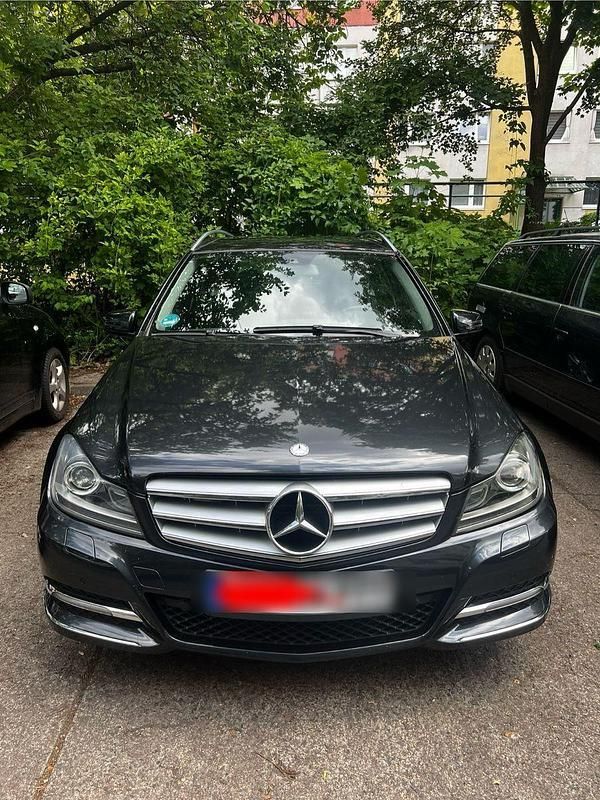 Gebraucht 2011 Mercedes 250 Kombi | 10.000 € (Superpreis) - Bild 1/4