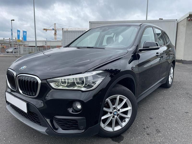 Schwarz Gebraucht 2019 BMW X1 SUV | 17.990 € (Fairer Preis) - Bild 1/4