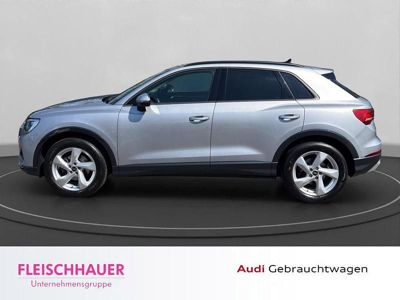 Gebraucht Audi Q3 Ambiente 150 PS (110 kW) 2022 Silber SUV