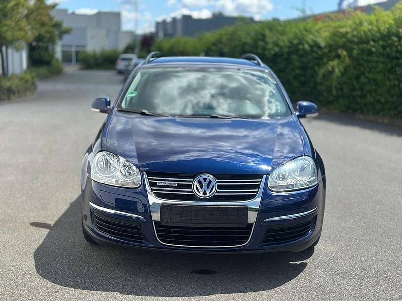 Gebraucht VW Golf V Comfortline 105 PS (77 kW) 2008 Blau Kombi