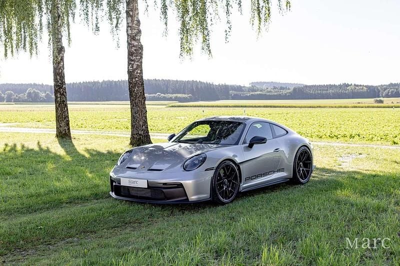 Gebraucht Porsche 992 525 PS (386 kW) 2024 Silber Coupé