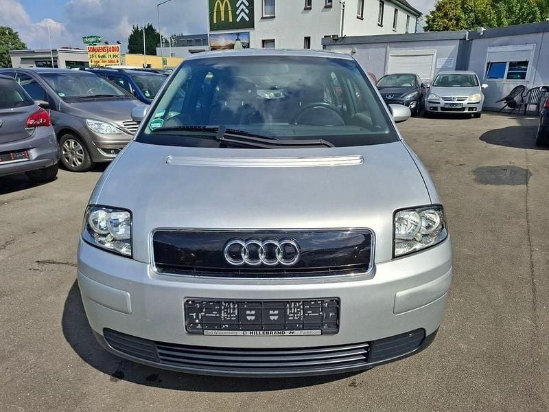 Second-hand Audi A2 75 CP (55 kW) 2000 Argintiu Hatchback