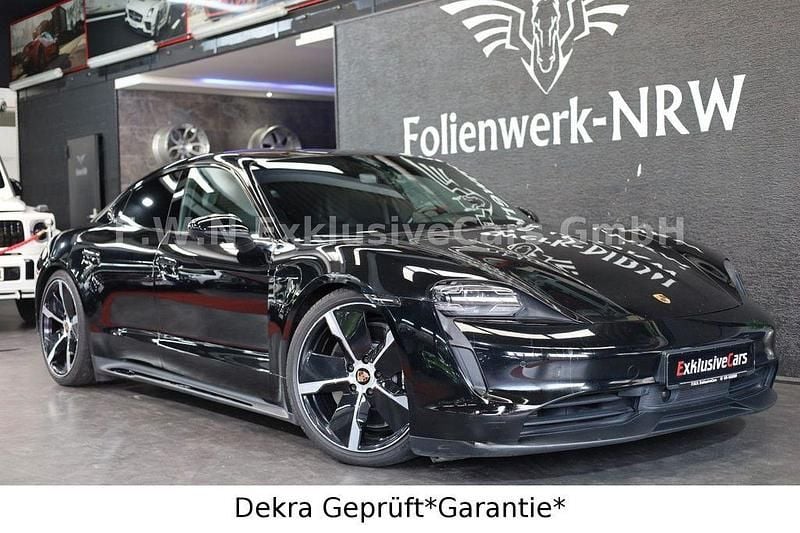 Schwarz Gebraucht 2020 Porsche Taycan 4S Performance Package Limousine | 52.970 € (Guter Preis) - Bild 1/4
