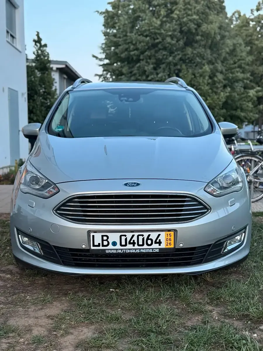 Gebraucht Ford Grand C-Max 150 PS (110 kW) 2016 Silber Van / Kleinbus
