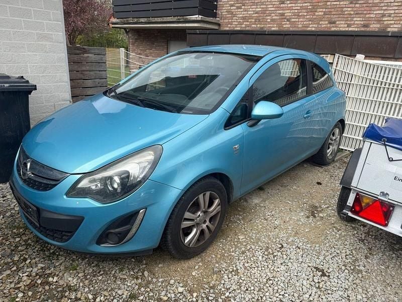 Gebraucht Opel Corsa 87 PS (63 kW) 2011 Blau Kleinwagen