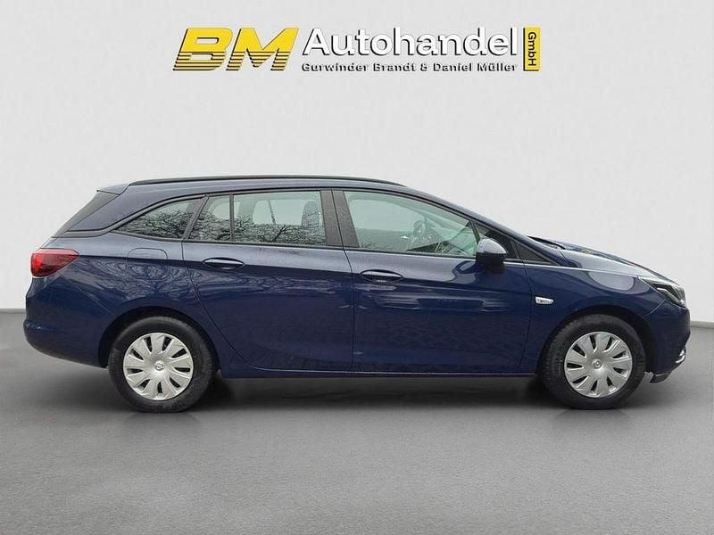 Gebraucht Opel Astra 105 PS (77 kW) 2016 Blau Kombi