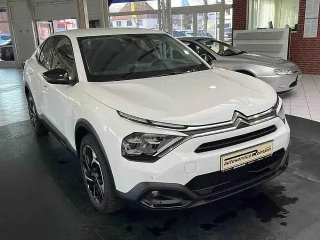 Gebraucht Citroën C4 X Shine 131 PS (96 kW) 2023 SUV