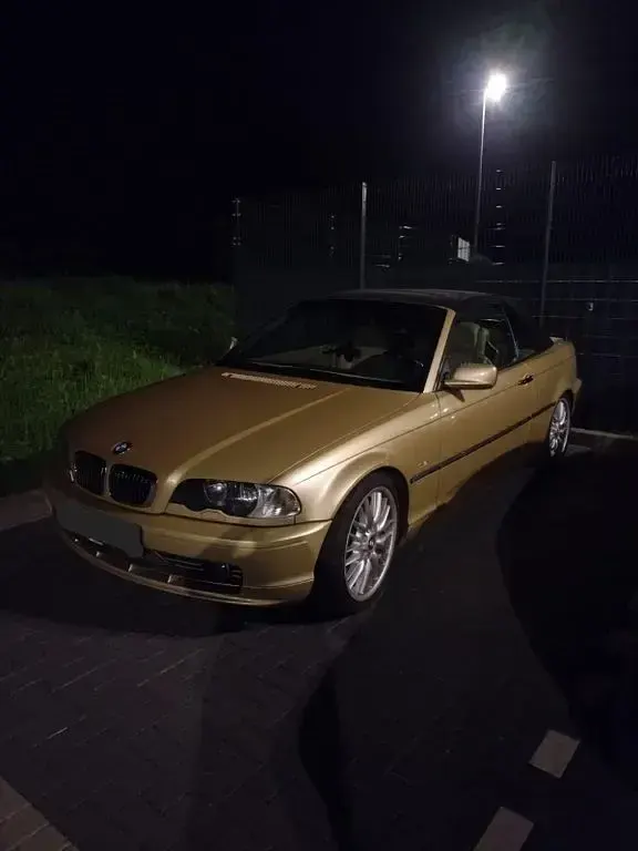 Gebraucht BMW 330 Cabriolet 231 PS (169 kW) 2000 Beige Cabrio