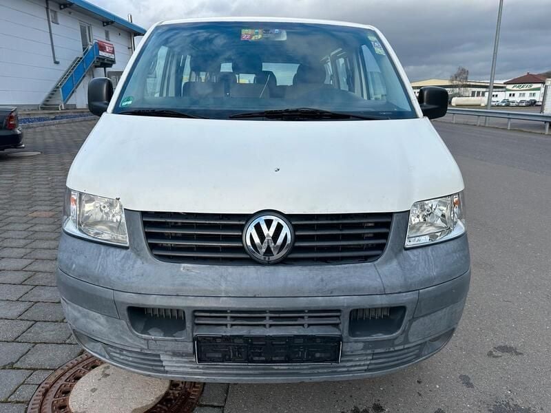 Weiß Gebraucht 2004 VW T5 Van | 3.499 € (Guter Preis) - Bild 1/4