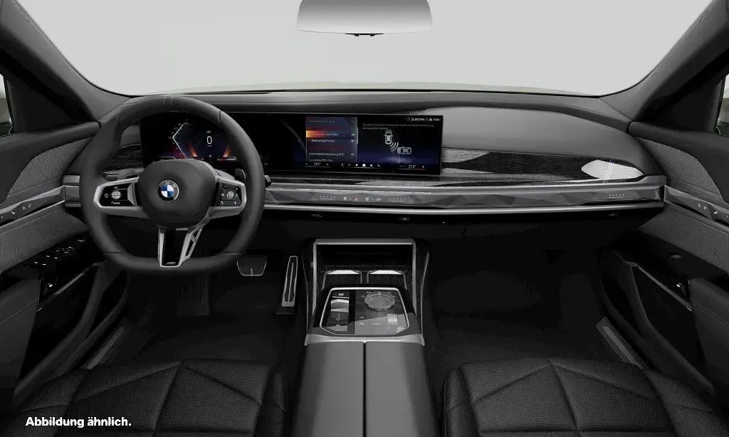 Gebraucht BMW 740 M Sport 299 PS (219 kW) 2025 Grau Limousine