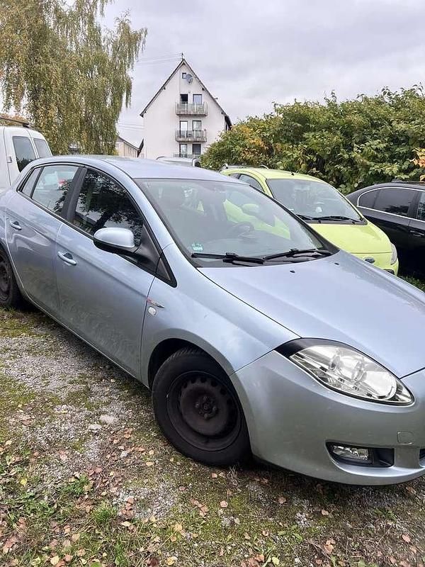 Gebraucht Fiat Bravo 90 PS (66 kW) 2008 Blau Kleinwagen