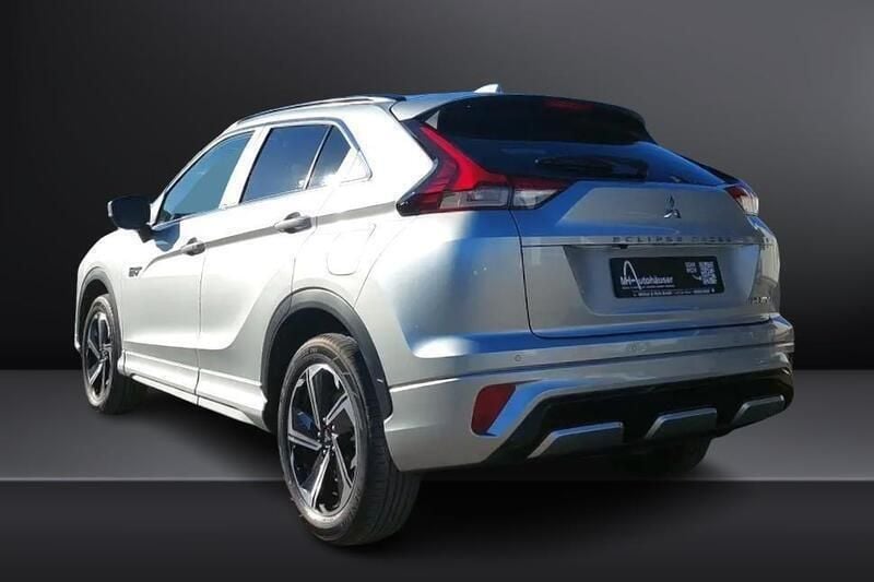 Neu Mitsubishi Eclipse Cross Plus 188 PS (138 kW) 2025 Sterlingsilber (m) SUV
