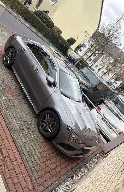 Gebraucht Mercedes CLA200 163 PS (119 kW) 2022 Coupé