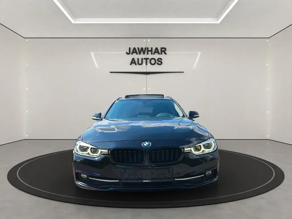 Gebraucht BMW 318 Sport Line 150 PS (110 kW) 2019 Schwarz Kombi