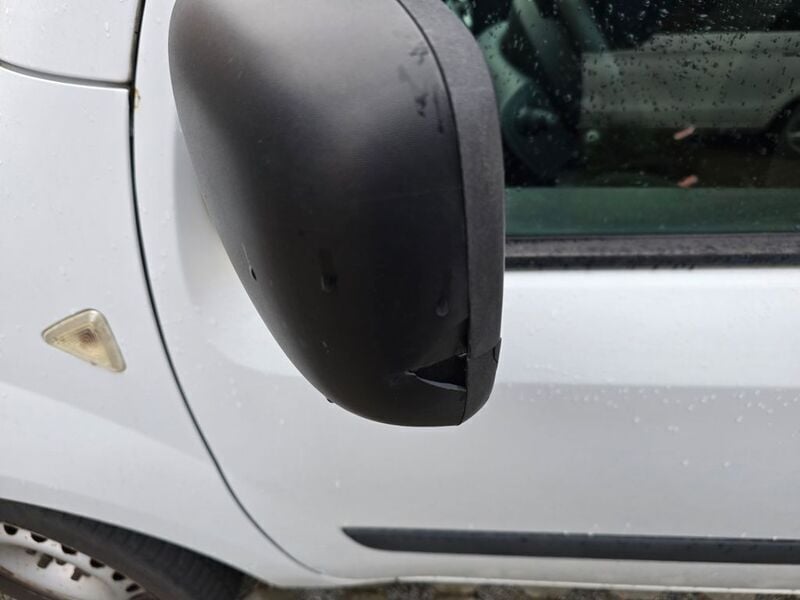 Gebraucht Renault Kangoo Expression 90 PS (66 kW) 2012 Weiß Van / Kleinbus