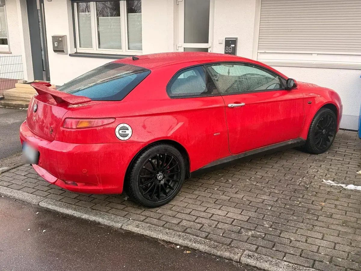 Gebraucht Alfa Romeo GT 166 PS (122 kW) 2004 Rot Coupé