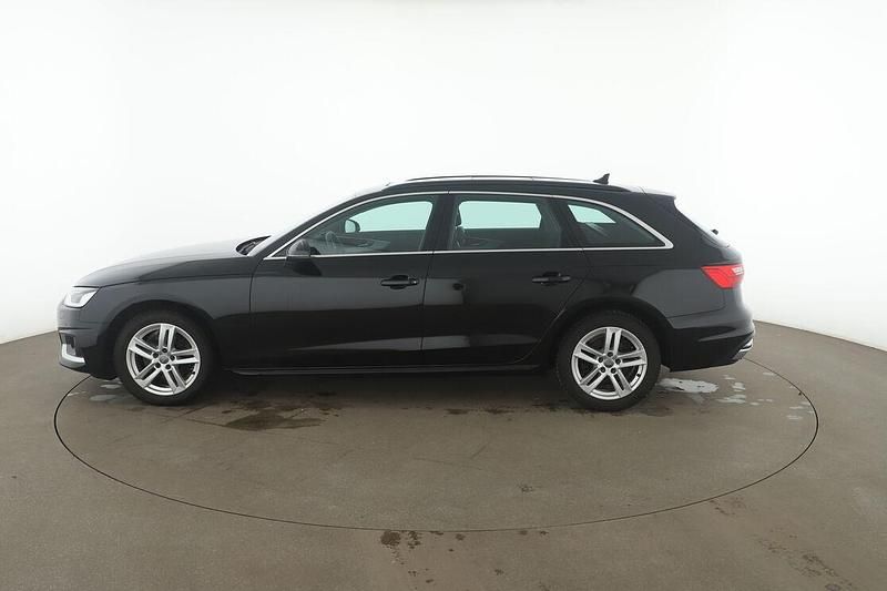 Gebraucht Audi A4 Advanced 163 PS (119 kW) 2020 Schwarz Kombi