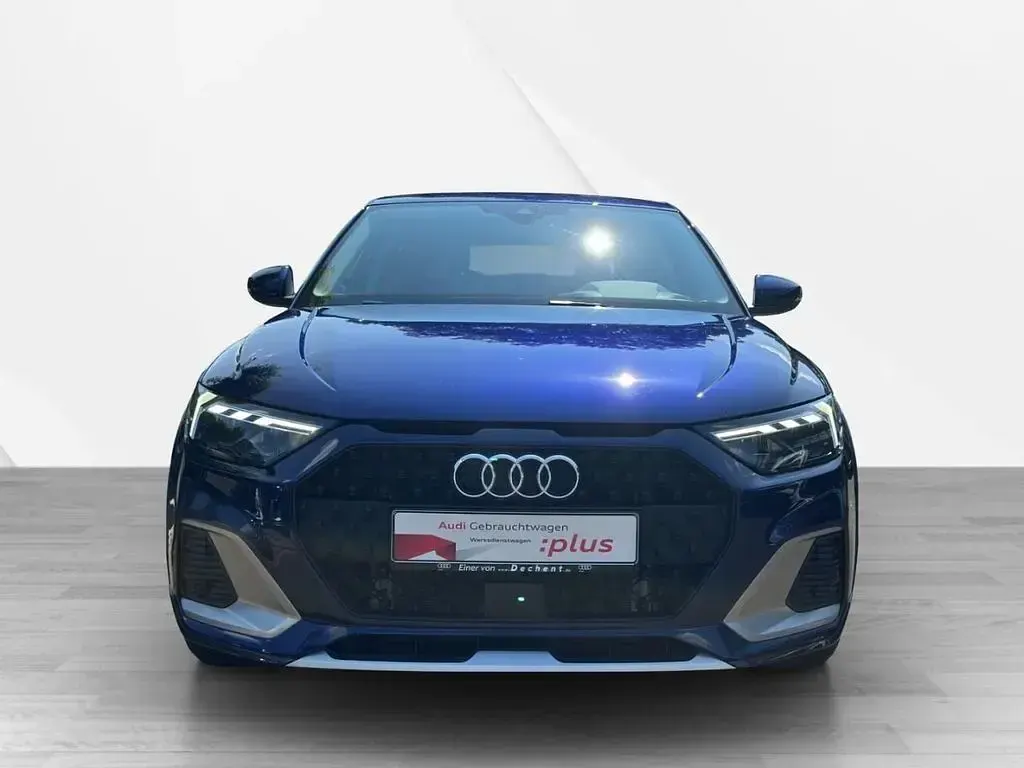 Gebraucht Audi A1 Sport 116 PS (85 kW) 2024 Navarrablau metallic SUV