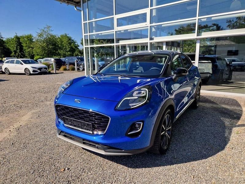 Dynamicblau metallic Gebraucht 2020 Ford Puma Titanium Limousine | 18.900 € (Fairer Preis) - Bild 1/4