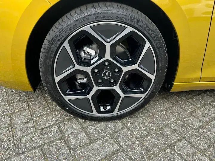 Gebraucht Opel Astra 131 PS (96 kW) 2024 Othercolor Kleinwagen