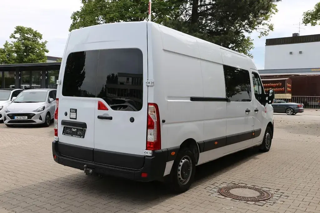 Gebraucht Renault Master 179 PS (131 kW) 2022 Weiß Van / Kleinbus