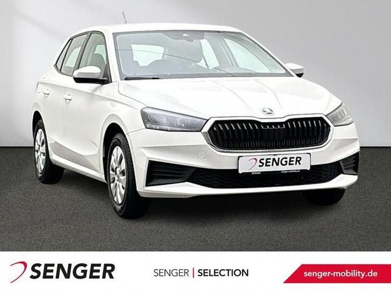 Gebraucht Skoda Fabia Active 65 PS (47 kW) 2023 Weiß Kleinwagen