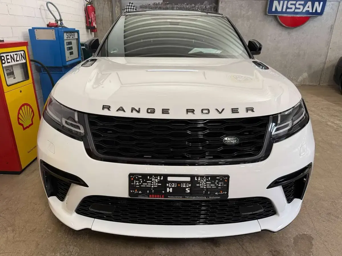Gebraucht Land Rover Range Rover Velar SVAutobiography Dynamic Black 551 PS (405 kW) 2019 Weiß SUV