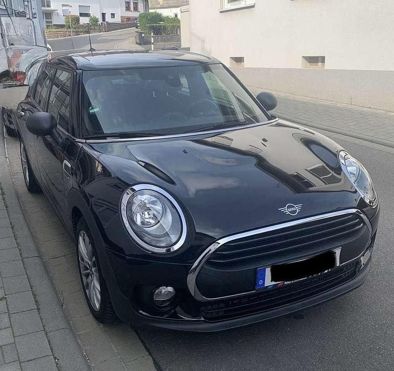Gebraucht Mini One Clubman 102 PS (75 kW) 2019 Schwarz Kombi