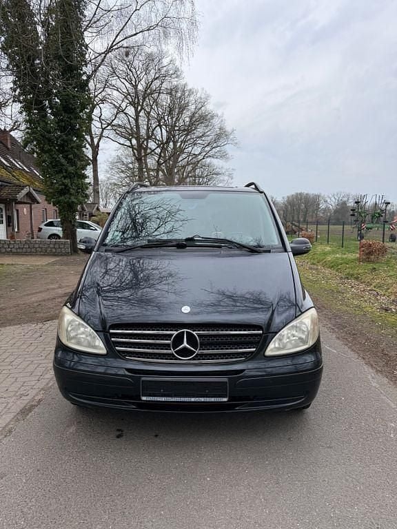 Gebraucht Mercedes Viano 150 PS (110 kW) 2005 Schwarz Van / Kleinbus