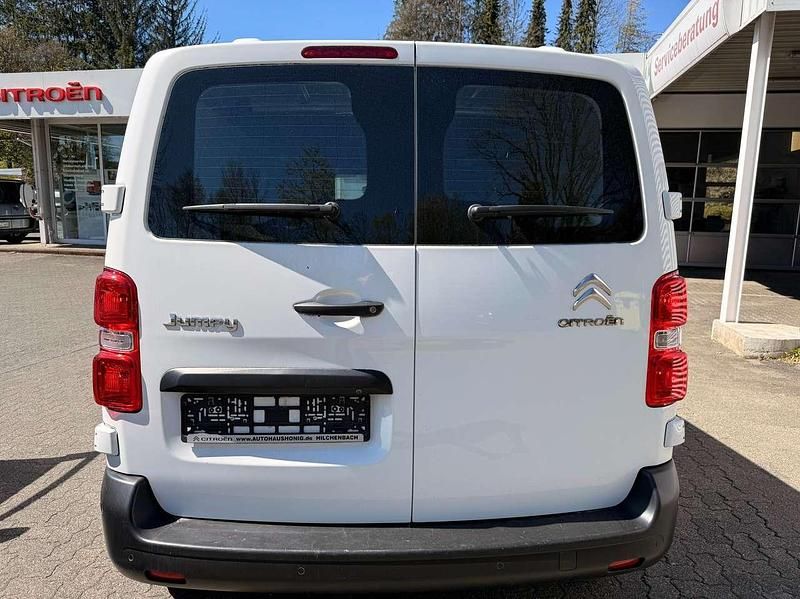 Używany Citroën Jumpy 144 KM (105 kW) 2022 Biały Minivan