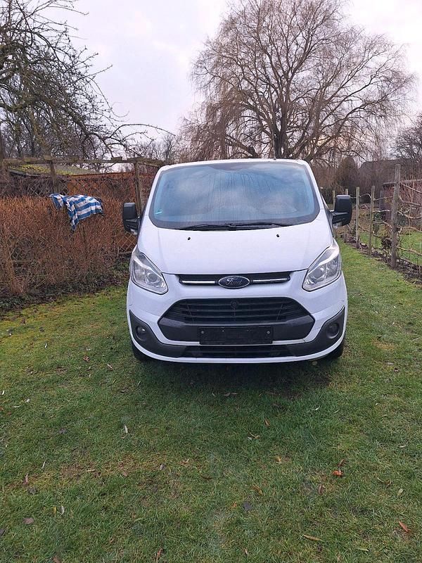 Gebraucht Ford Transit 125 PS (91 kW) 2016 Weiß Van / Kleinbus