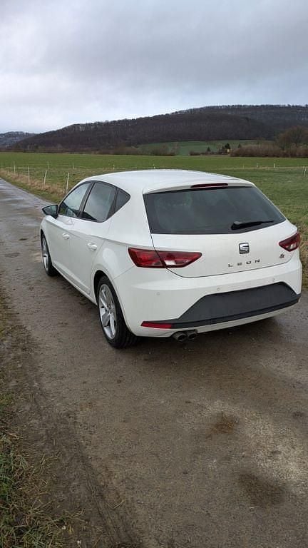 Gebraucht Seat Leon ST FR 125 PS (91 kW) 2014 Weiß Kombi