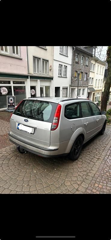 Gebraucht Ford Focus 125 PS (91 kW) 2008 Silber Kombi