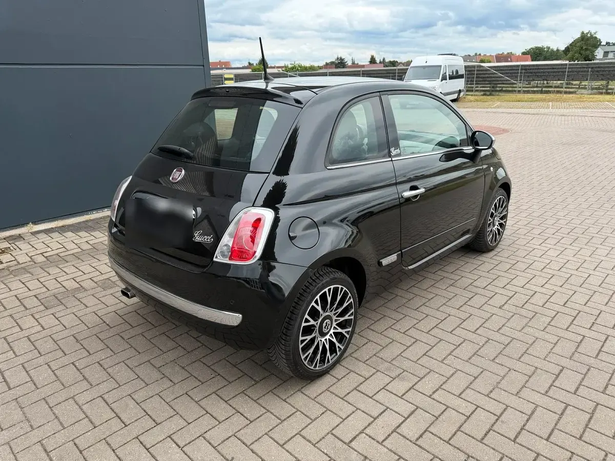 Gebraucht Fiat 500 86 PS (63 kW) 2013 Schwarz Kleinwagen