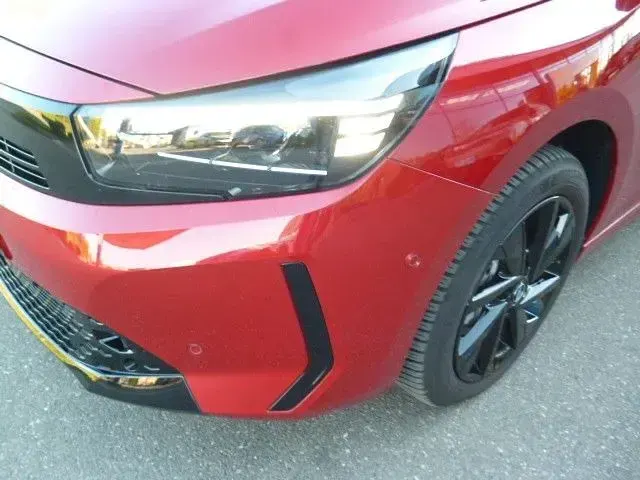 Gebraucht Opel Corsa 101 PS (74 kW) 2024 Rot Kleinwagen