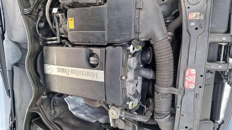 Gebraucht 2002 Mercedes C180 | 3.000 € - Bild 1/4