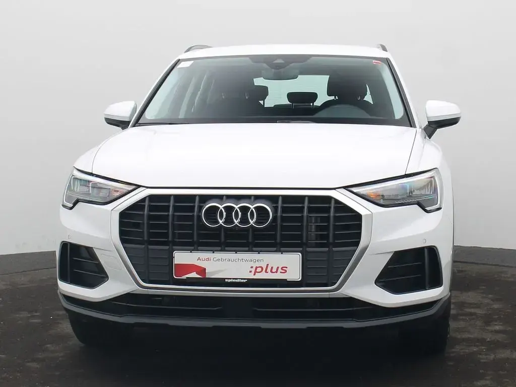 Gebraucht Audi Q3 245 PS (180 kW) 2022 Gletscherweiß metallic SUV