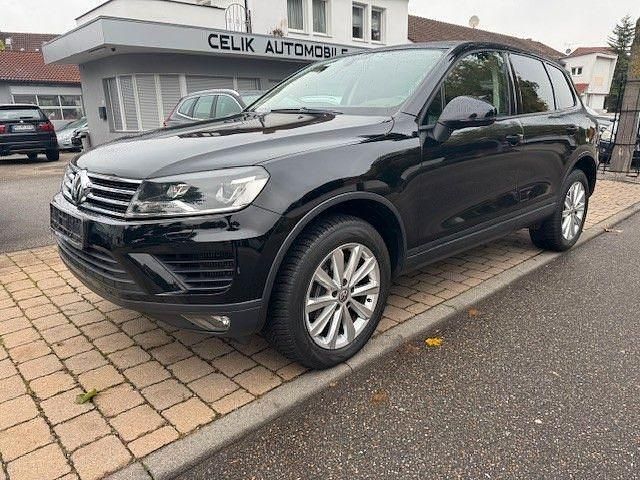 Schwarz Gebraucht 2017 VW Touareg Terrain Tech SUV | 18.990 € (Superpreis) - Bild 1/4