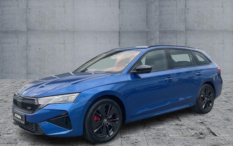 Blau Gebraucht 2025 Skoda Octavia RS Kombi | 42.170 € (Fairer Preis) - Bild 1/2