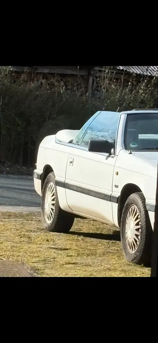 Gebraucht Chrysler Le Baron 100 PS (73 kW) 1990 Weiß Cabrio
