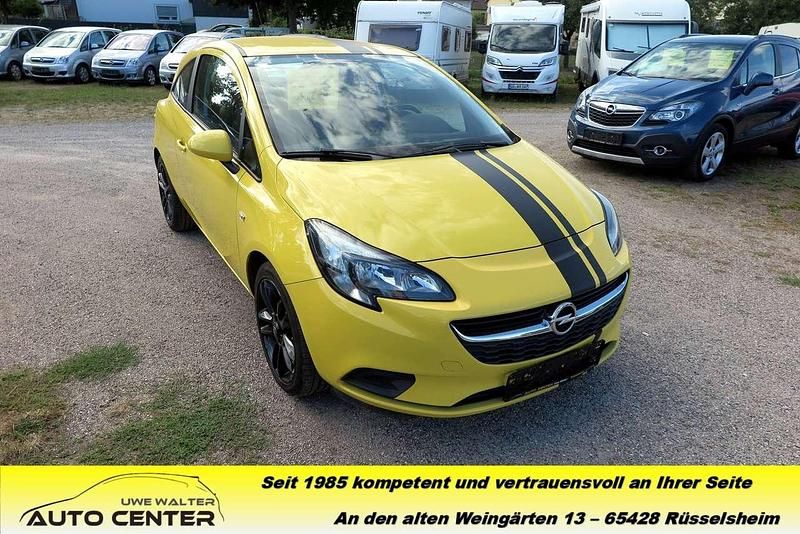 Gebraucht Opel Corsa Edition 101 PS (74 kW) 2016 Gelb Limousine