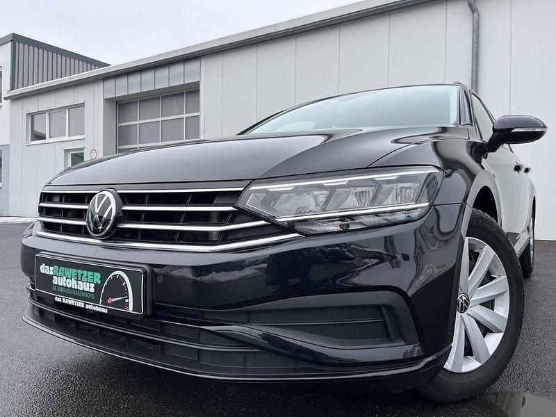 Gebraucht VW Passat Conceptline 150 PS (110 kW) 2022 Schwarz Kombi
