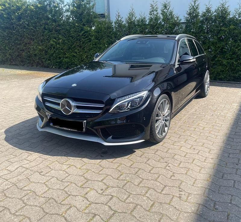 Schwarz Gebraucht 2015 Mercedes C400 AMG line Limousine | 23.600 € (Guter Preis) - Bild 1/4