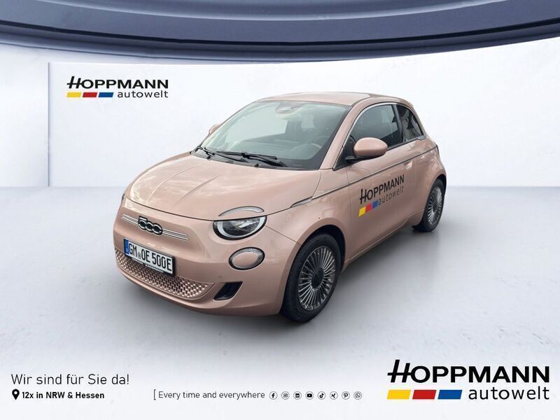 Gold Gebraucht 2023 Fiat 500e Basis Limousine | 25.480 € (Teuer) - Bild 1/4