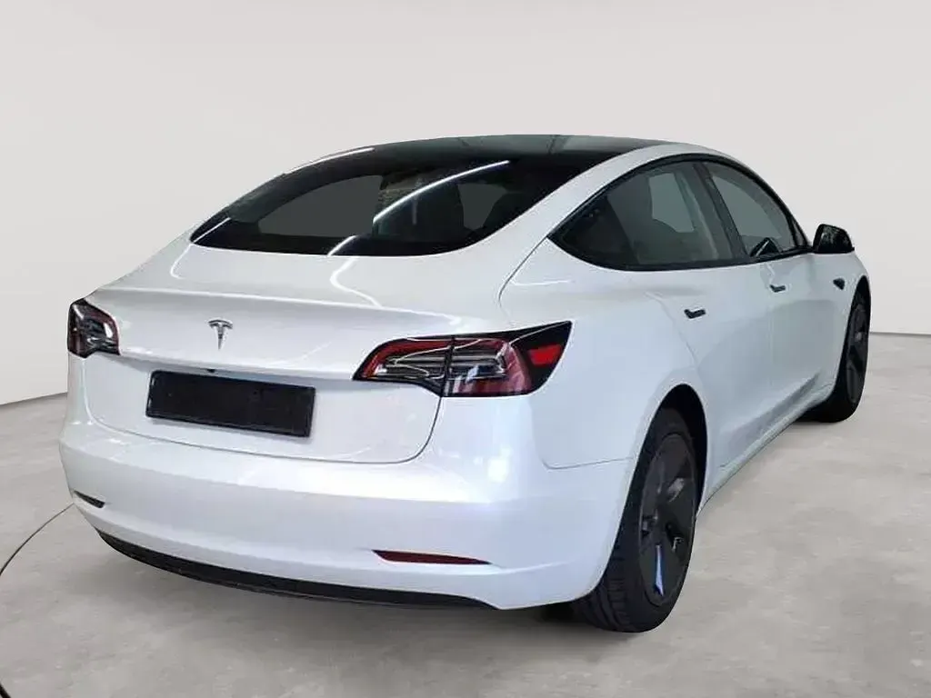 Gebraucht Tesla Model 3 RWD 208 kW (283 PS) 2023 Weiß Limousine