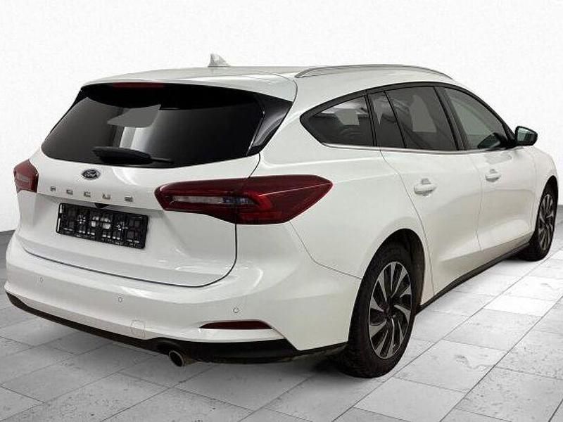 Gebraucht Ford Focus Titanium 140 PS (102 kW) 2024 Weiß Kombi