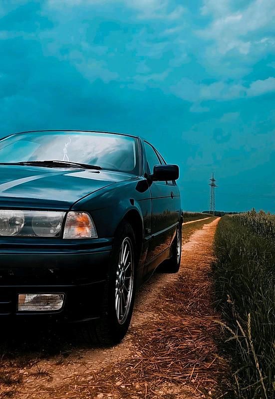 Gebraucht BMW 316 102 PS (75 kW) 1996 Blau Coupé