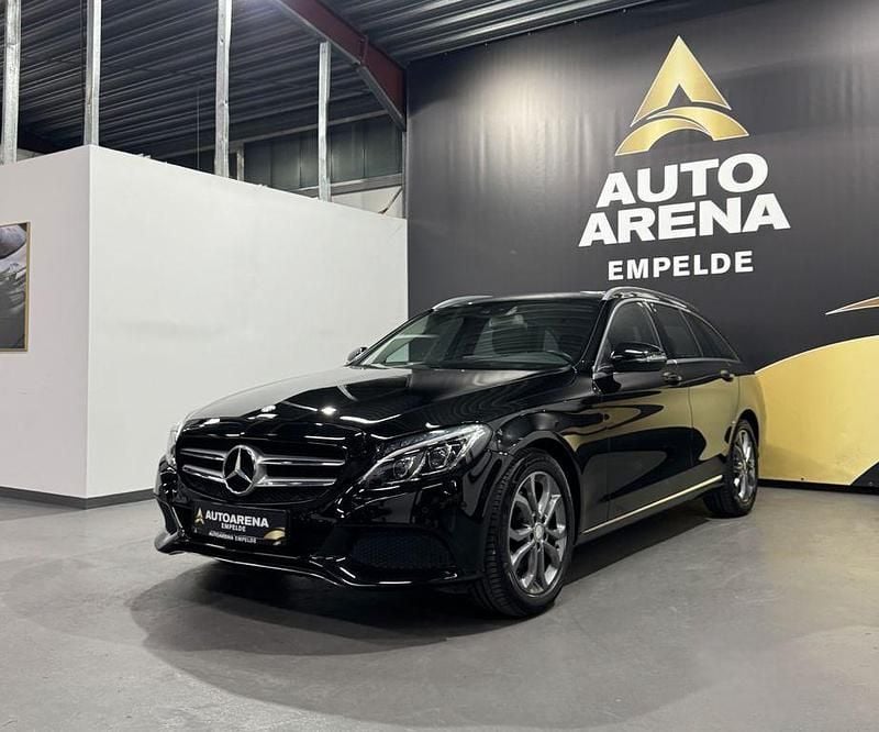 Gebraucht Mercedes C220 170 PS (125 kW) 2016 Schwarz Kombi