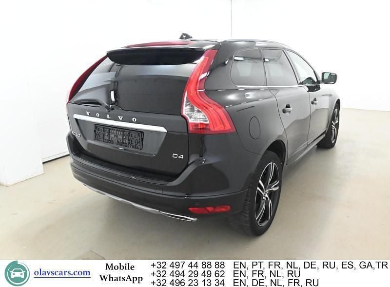 Second-hand Volvo XC60 190 CP (139 kW) 2017 Negru SUV